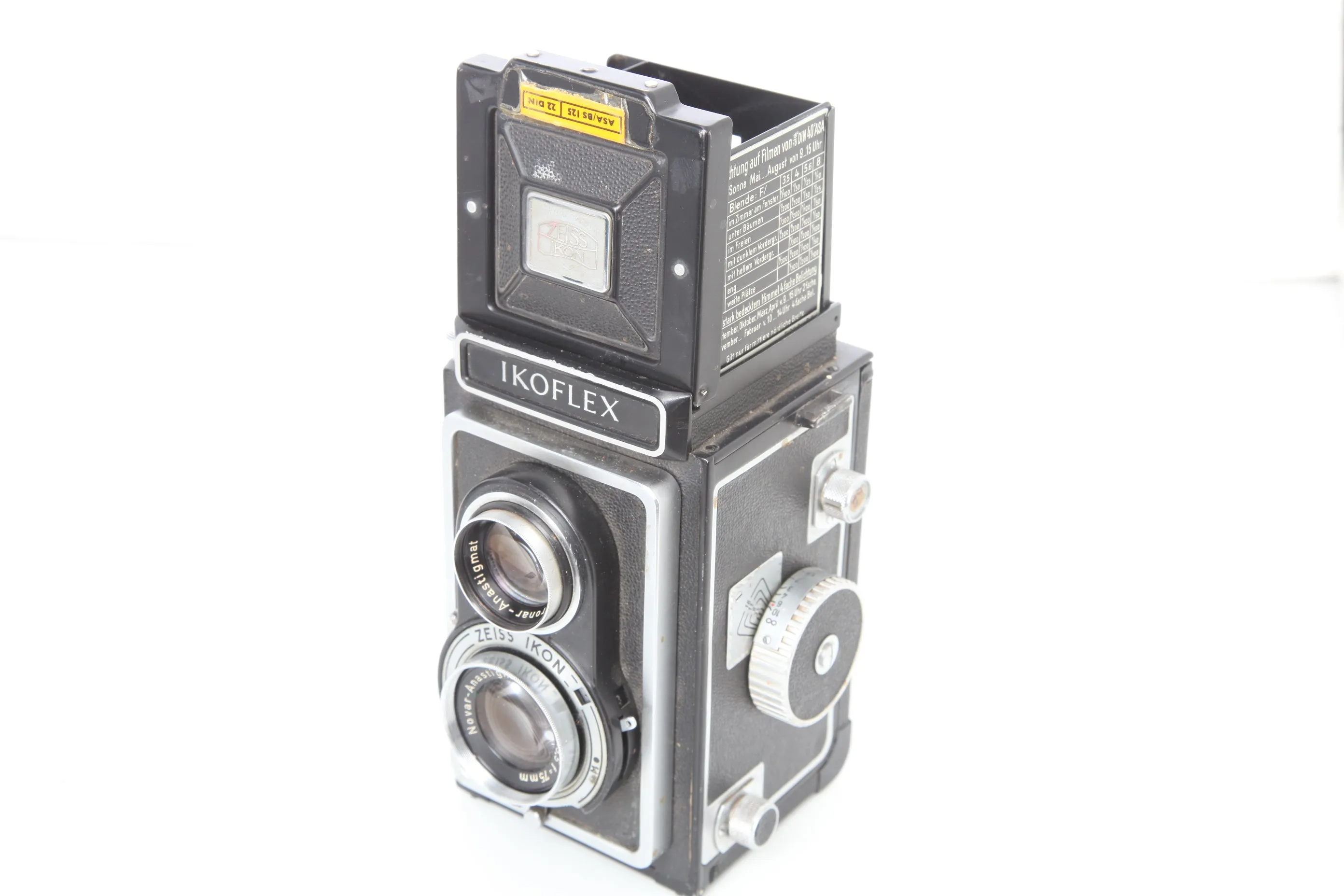 Zeiss Ikon Ikoflex Ia 6x6 TLR  - cl'a August 2023